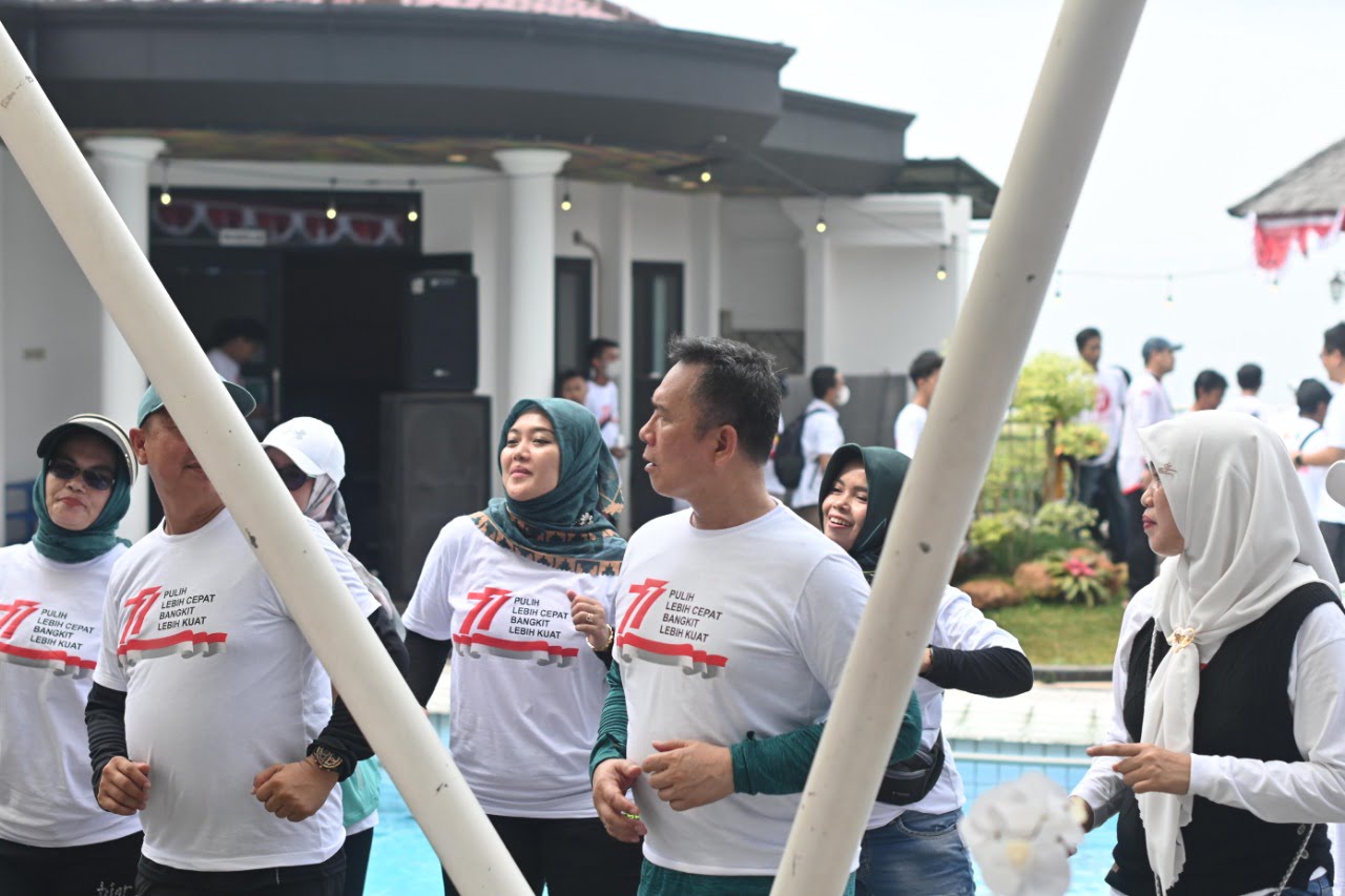 MERIAH : Kegiatan Goes Bareng yang diketuai legislator PKB Lampung Noverisman Subing sukses dan meriah.