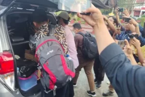 Usai Geledah Gedung Rektorat, Fakultas Kedokteran, KPK Juga Geledah FH Unila