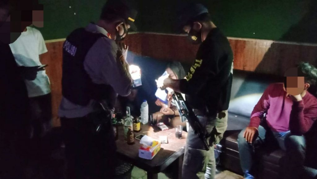 Patroli Tempat Hiburan Malam, Polisi Amankan Motor Bodong dan Miras