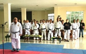 Ikut Kejurnas Karate di Bandung, TEC Lepas Kontingen Atlet Karate BKC