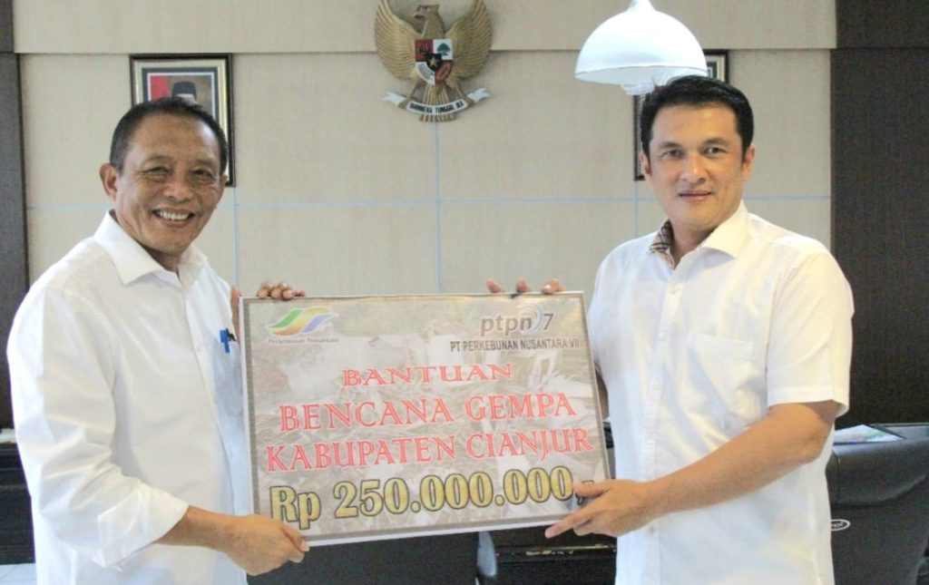 PTPN VII Bersama Holding Perkebunan Salurkan Bantu Gempa Cianjur