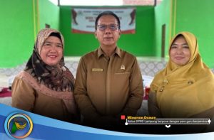 Mingrum Gumay Apresiasi Para Guru Berprestasi