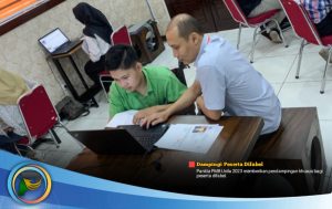 Panitia PMB Beri Pendampingan Pada Peserta Difabel