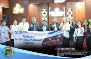 Prof Lusi Sambut Mahasiswa Asing dari Berbagai Negara