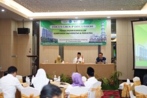 UIN RIL Giatkan Persiapan Internasionalisasi Melalui FGD Peninjauan Kurikulum