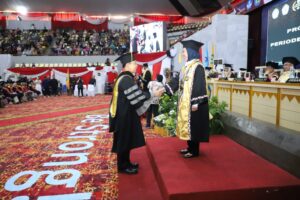 Unila Gelar Wisuda 745 Mahasiswa, Rektor Ajak Seluruh Peserta Jaga Nama Almamater