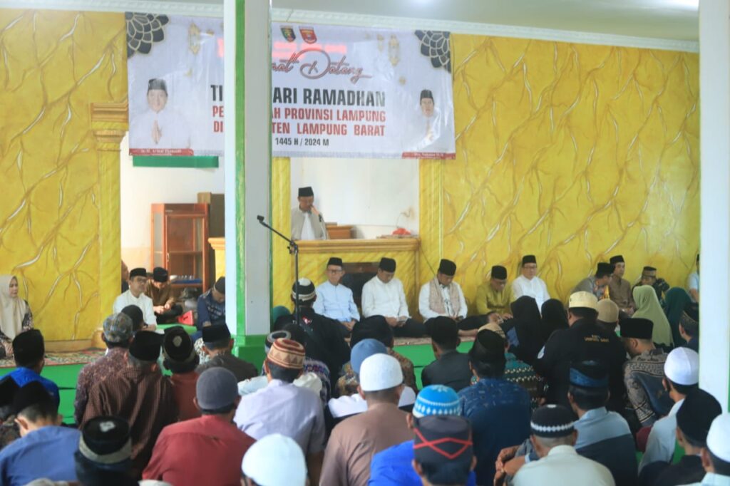 Safari Ramadan di Lambar, Pemprov Dicurhati Tentang Gangguang Harimau