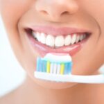 Mitos dan Fakta Seputar Menyikat Gigi Saat Puasa Ramadhan