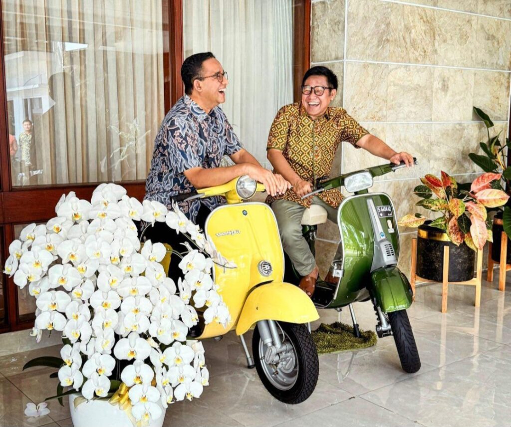 Anies-Gus Imin Kompak Bervesparia, Bahas Rencana Berburu Takjil