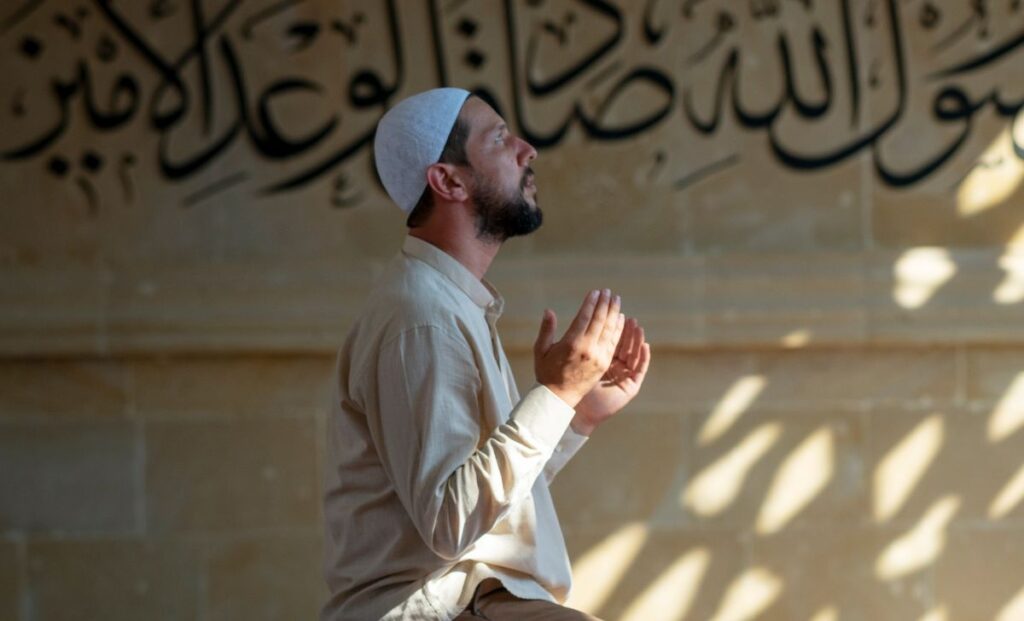 Menumbuhkan Semangat Beribadah: Tips Membangun Kedekatan dengan Tuhan