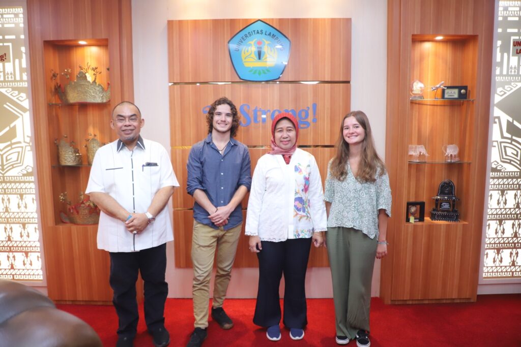 Program International Internship dari Polytech Annecy Chambéry Kirim 2 Mahasiswa Prancis ke Unila