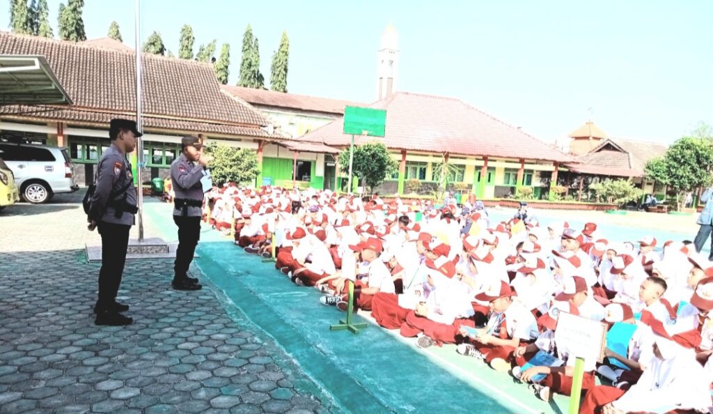 Cegah Bullying di Sekolah, Polresta Hadir di Masa MPLS