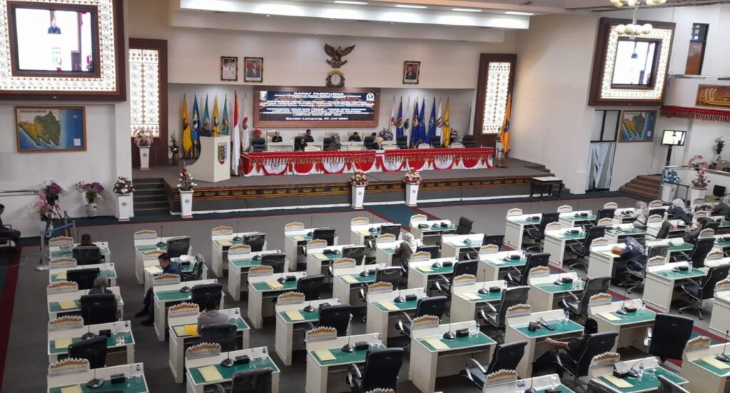 Fraksi PDIP Bongkar Ketimpangan APBD 2023 Lampung