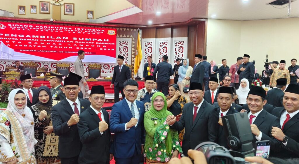 50 Anggota DPRD Balam Periode 2024-2029 Dilantik, Bernas Ditunjuk Ketua DPRD Sementara