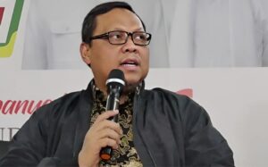 Dipolisikan, Lukman Edy Tantang Imin Debat di Muktamar