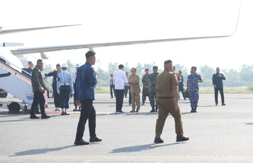 Harapan Dibalik Seremoni Kunjungan Jokowi