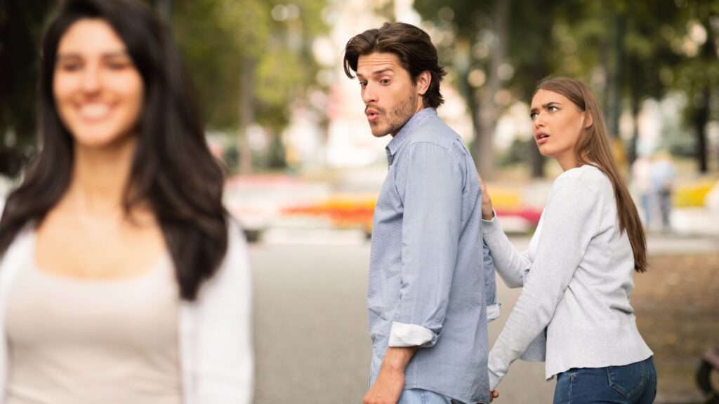 10 Cara Mengatasi Pacar yang Cemburuan