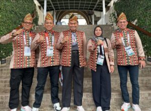 Seragam Defile Kontingen Lampung di PON XXI 2024: Simbol Optimisme dan Kegigihan