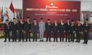 7 Komisioner KPU Baru, Siap Lanjutkan Tahapan!