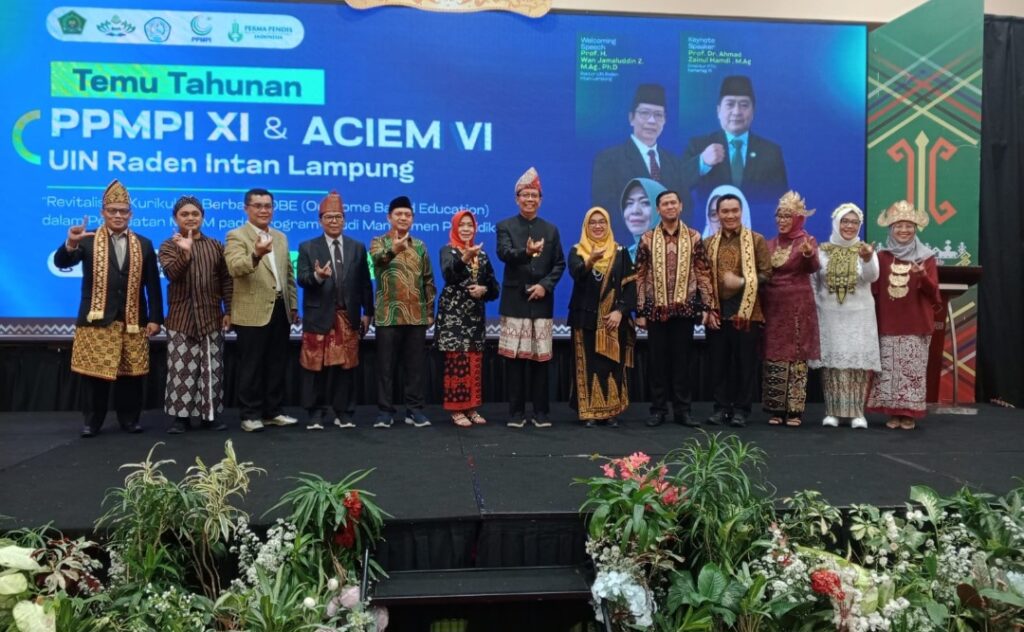 Semarak Kebudayaan Meriahkan Temu Tahunan PPMPI XI dan AICEM IV