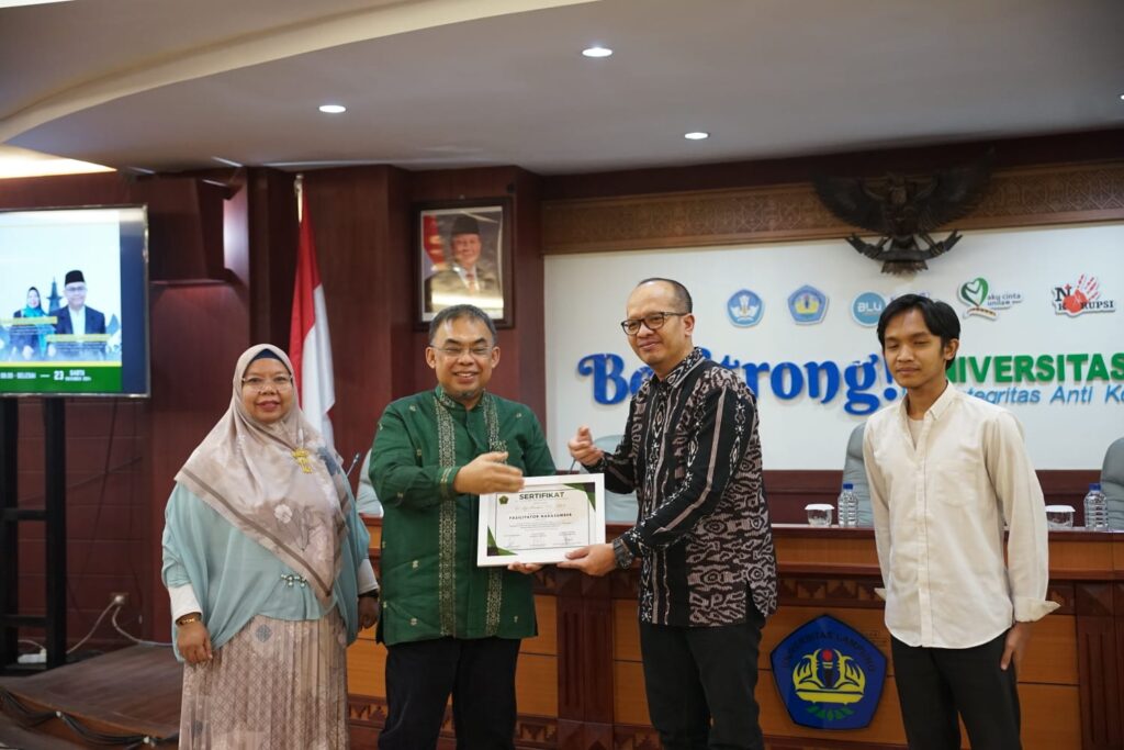 Unila Jadi Tuan Rumah Sosialisasi Moderasi Beragama dan Bela Negara untuk Mahasiswa Lampung