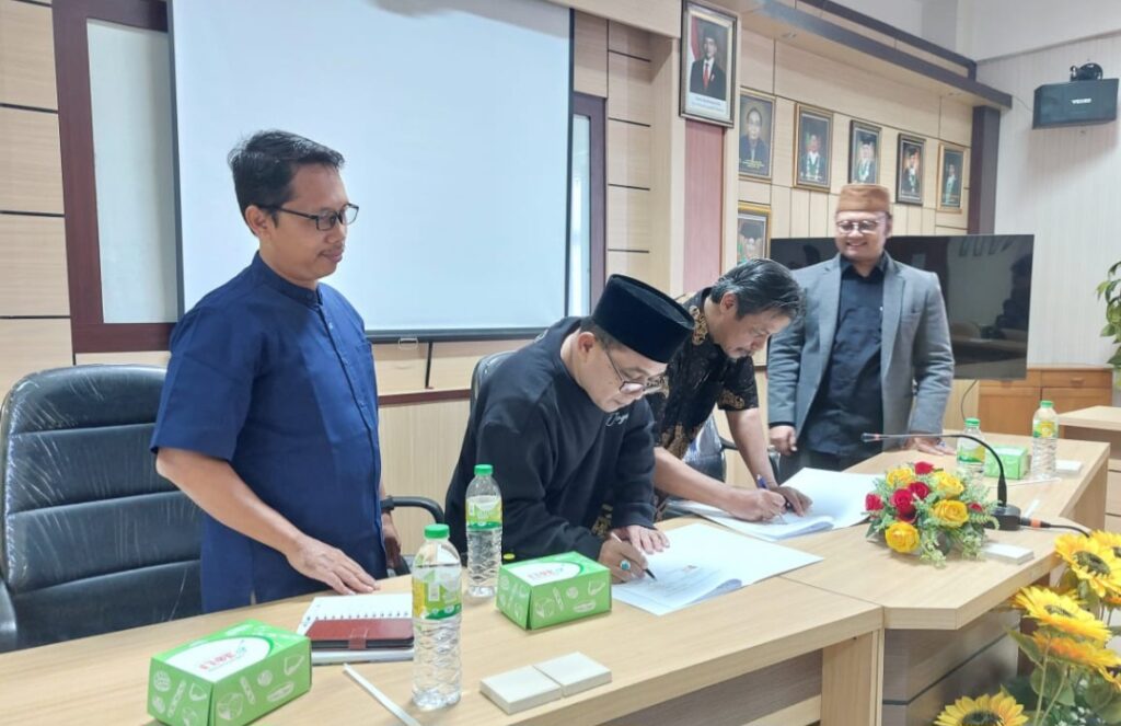 Prodi FA Pascasarjana UIN RIL Gagas Kerjasama Akademik dengan UIN Suka dan UGM