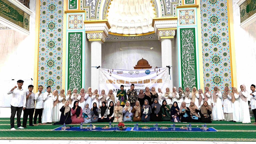 Parade Tasmi’ 30 Juz: Upaya Mahasiswa UIN RIL Jaga Hafalan Al-Qur’an