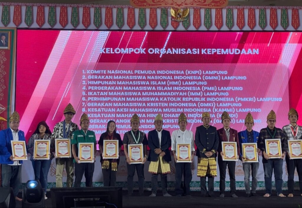 Demokrasi dan Penghargaan: Ketika Peran Pemuda Diakui