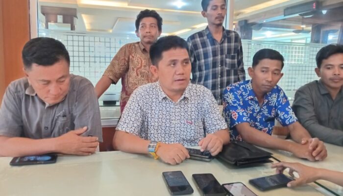 Tanah Adat Dikuasai Perusahaan, Warga Way Kanan Mengadu ke DPRD Lampung