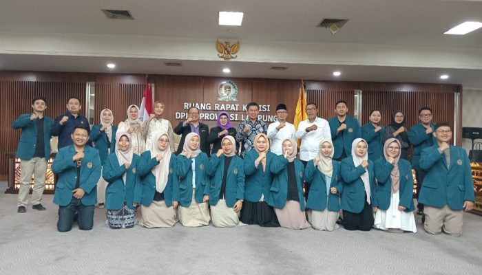 Pasca Sarjana FKIP Unila Sambangi Komisi V DPRD Lampung