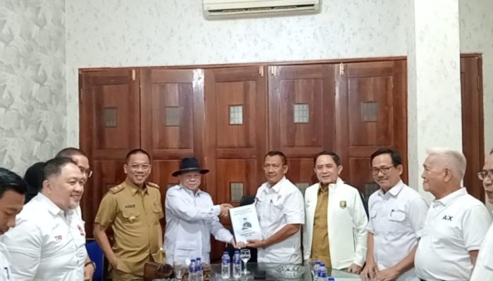 Faishol Djausal Resmi Daftar Calon Ketua Umum KONI Lampung, Bawa 64 Dukungan