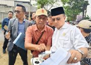 Warga Protes Fasum dan Fasos Diserobot, Dewan Langsung Tinjau ke Lapangan