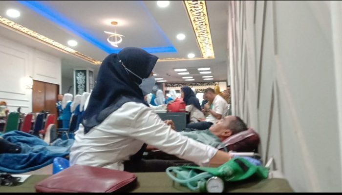 HUT ke-64, IKWI Lampung Gelar Donor Darah dan Diskusi Publik Bahas KDRT