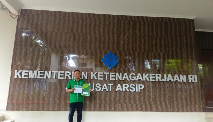 Soal Penahanan Ijazah di Karang Indah Mall, Menaker Diminta Turun Tangan