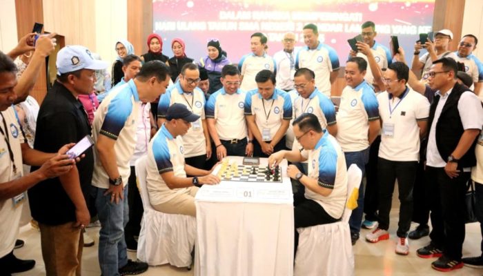 Gubernur Mirza Resmi Buka Turnamen Catur SMANDA CUP 2025