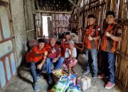 Hidup Sebatang Kara di Rumah Reyot, Pemuda Pancasila Datang Bawa Kepedulian