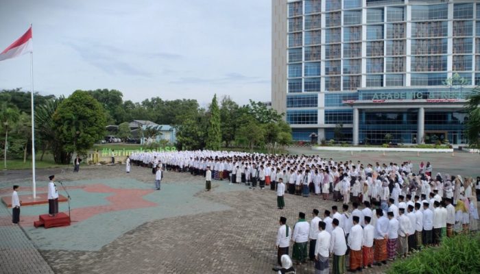 UIN Raden Intan Lampung Peringati Hari Santri Nasional 2025 dengan Khidmat dan Doa Bersama