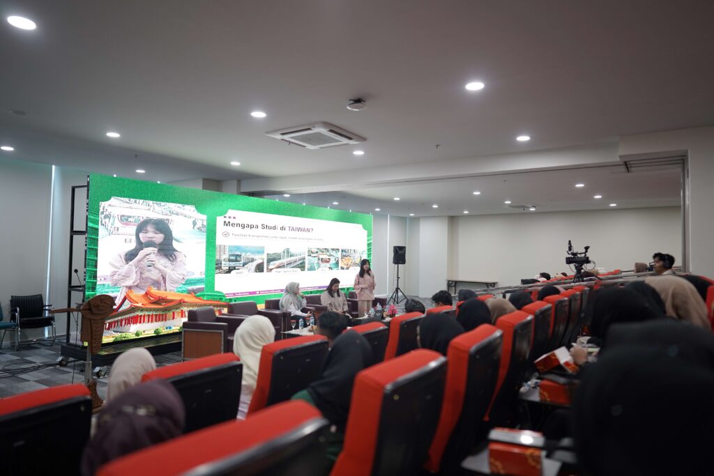 Seminar-beasiswa-1024x683