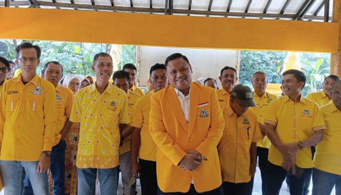 Klaim Didukung 23 PK, Arnando Kembalikan Berkas Caketua Golkar Lampura