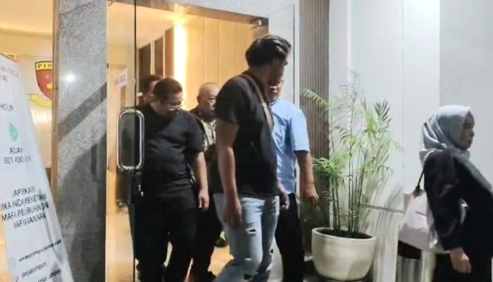 10 Jam Diperiksa, Kalbadi Masih Bungkam