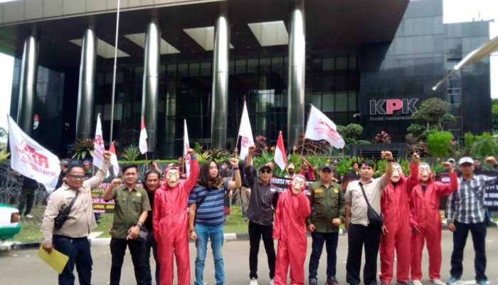 OTT Jalan, CSR BI Mandek: TRIGA Kepung KPK