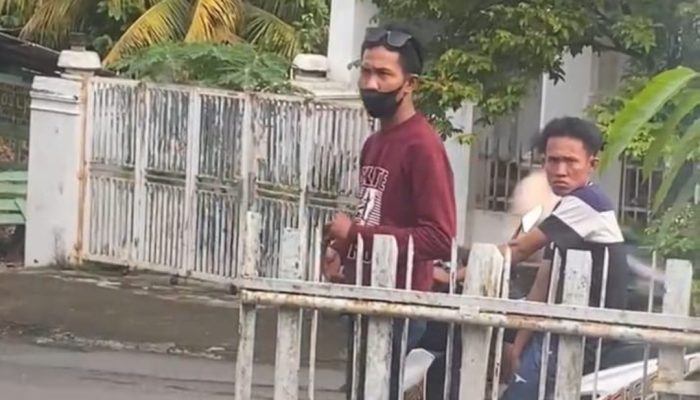 Aksi Curanmor Direkam Warga, Pelaku Kabur Sambil Menembak