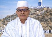 Mengenang Kebersamaan di Tanah Suci, Yai Munzir dan Keteladanan